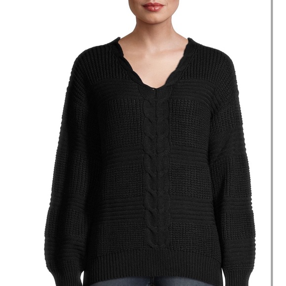 No Boundaries Sweaters - Black sweater